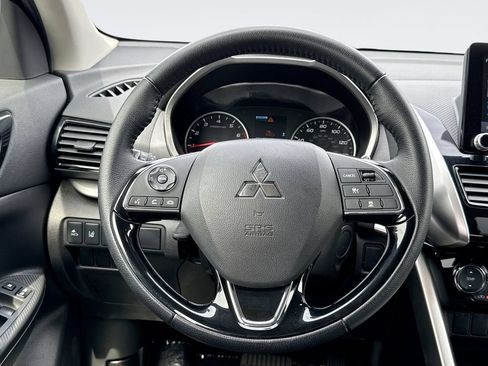 Used 2025 Mitsubishi Eclipse Cross SE AWD/4WD image 11