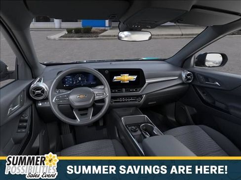 New 2026 Chevrolet Equinox LT w/ LPO, Floor Liner Package AWD/4WD image 15