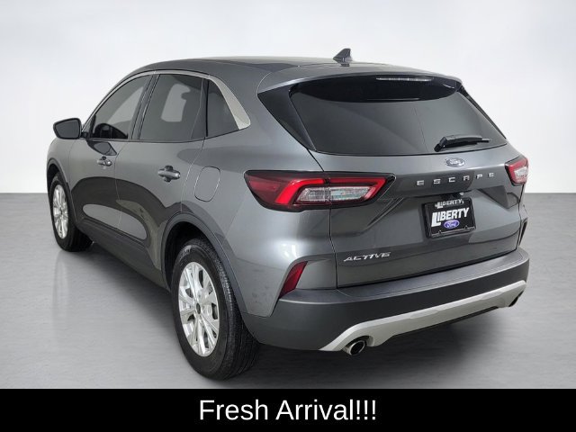 Used 2024 Ford Escape Active w/ Cold Weather Package FWD image 5