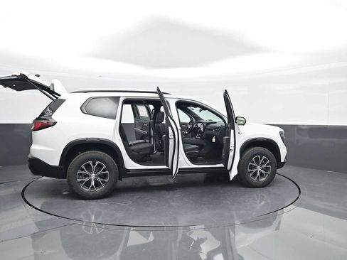 New 2026 GMC Acadia AT4 w/ Luxury Package image 41