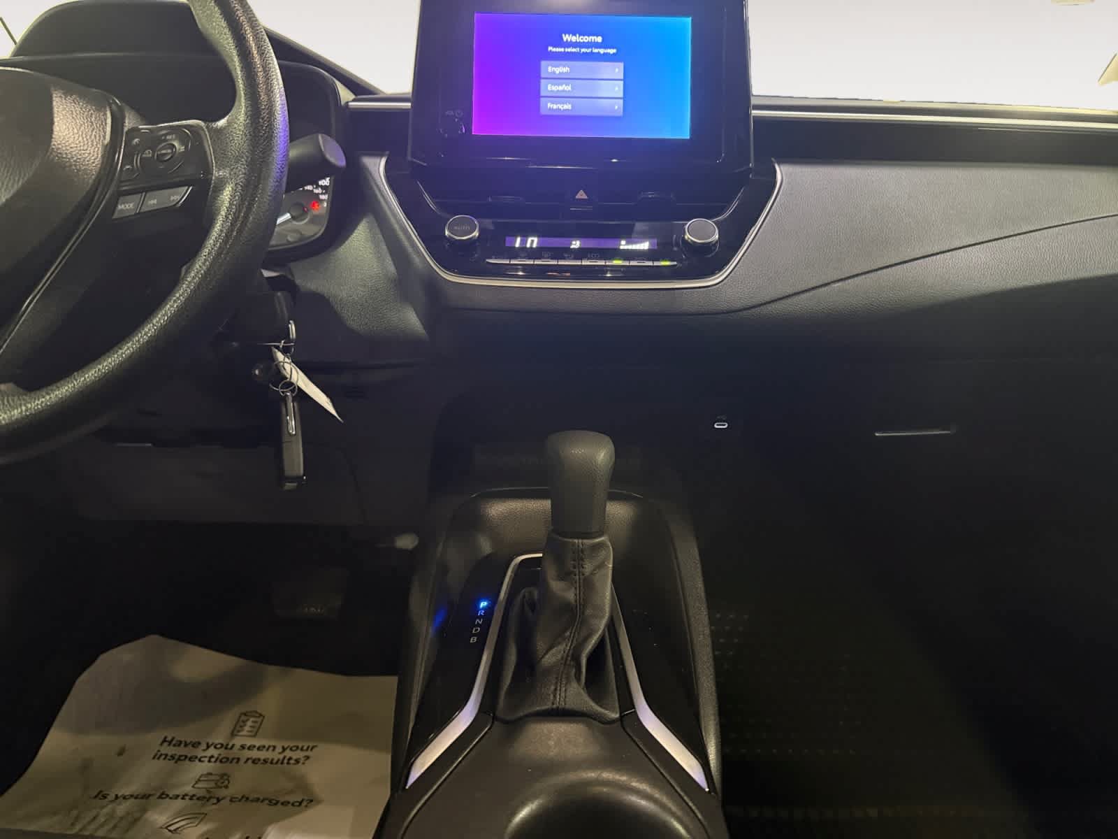 Used 2025 Toyota Corolla LE FWD image 18