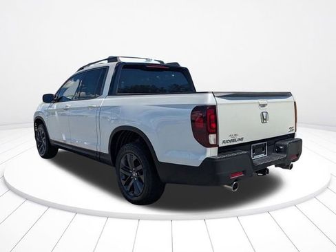 Used 2021 Honda Ridgeline Sport image 15