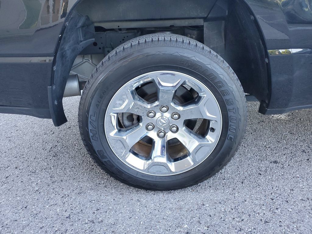 Used 2022 RAM 1500 Big Horn AWD/4WD image 5