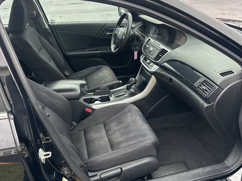 Used 2015 Honda Accord Sport image 13