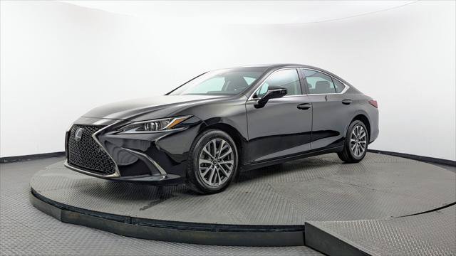 Used 2022 Lexus ES 250 w/ Premium Package AWD/4WD image 2