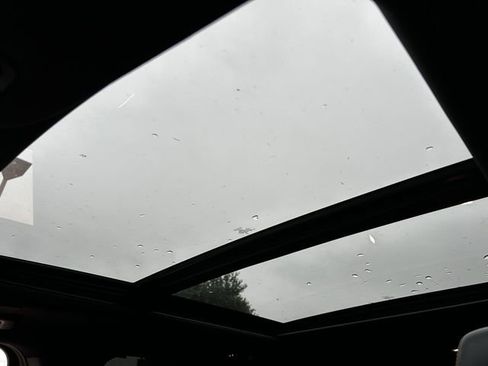 Used 2023 Ford Expedition Max Platinum RWD image 28