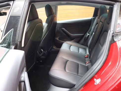 Used 2023 Tesla Model 3 Standard Range image 35