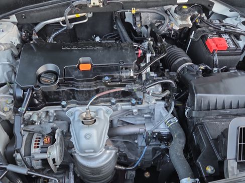 Used 2024 Honda HR-V LX image 23