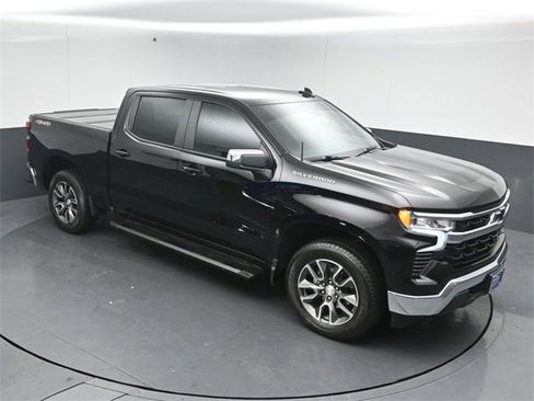 Used 2023 Chevrolet Silverado 1500 LT image 40