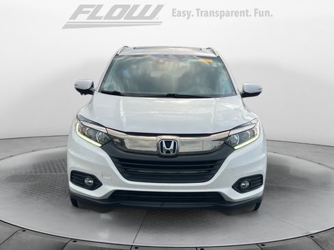 Used 2021 Honda HR-V EX image 3