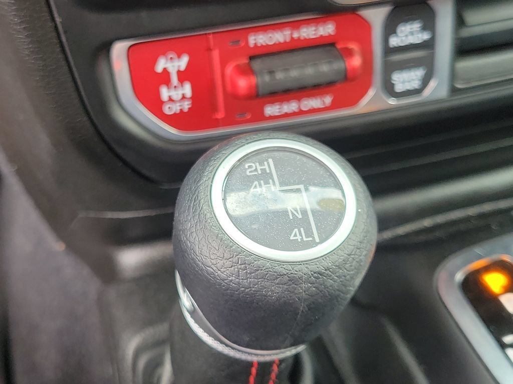 Used 2022 Jeep Gladiator Rubicon AWD/4WD image 27