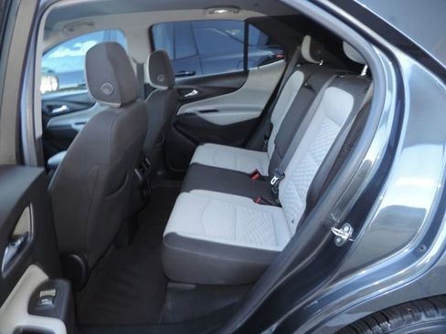Used 2020 Chevrolet Equinox LS w/ LS Convenience Package FWD image 22