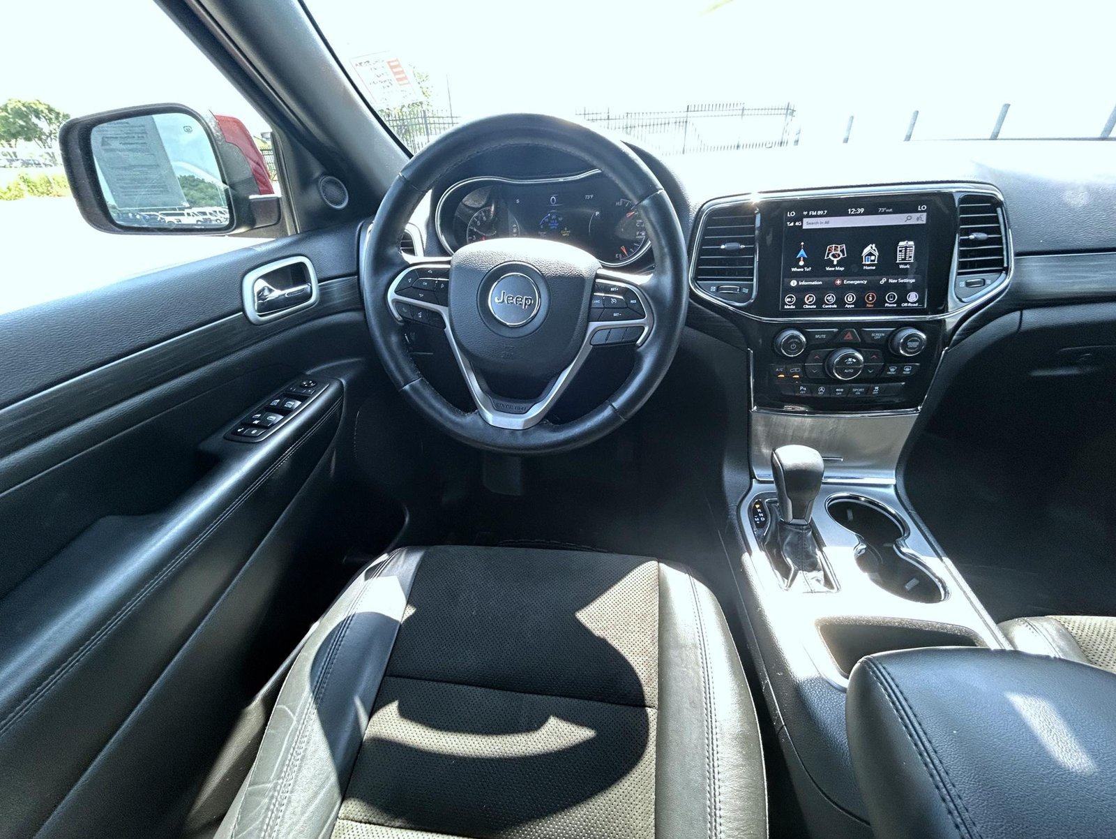 Used 2021 Jeep Grand Cherokee Laredo X AWD/4WD image 14