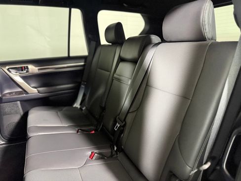 Used 2021 Lexus GX 460 Premium w/ Premium Package AWD/4WD image 25