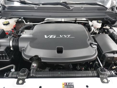 Used 2022 Chevrolet Colorado ZR2 w/ Colorado ZR2 Bison Edition AWD/4WD image 29