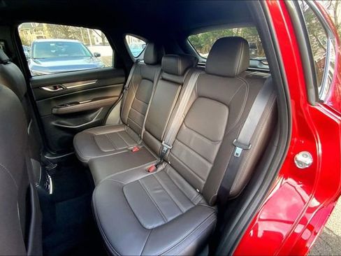 Used 2024 MAZDA CX-5 Signature image 17