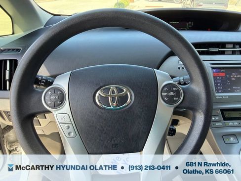 Used 2013 Toyota Prius Three FWD image 20
