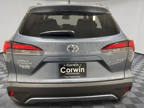 Used 2026 Toyota Corolla Cross XLE w/ Convenience Package FWD image 6