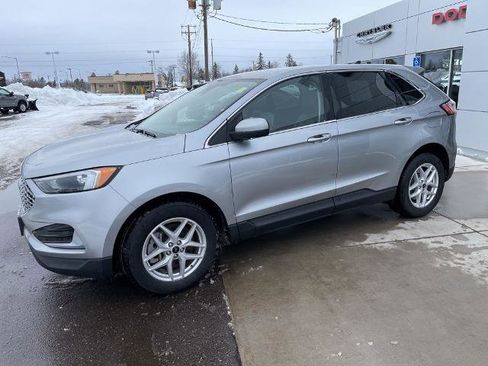 Certified 2023 Ford Edge SEL AWD/4WD image 3