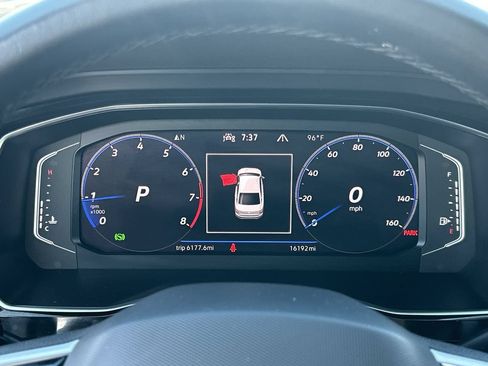 Certified 2023 Volkswagen Jetta GLI Autobahn FWD image 28