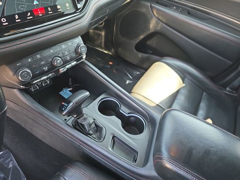 Used 2023 Dodge Durango GT image 27