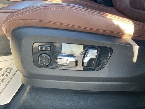 Used 2019 BMW X5 xDrive40i w/ Convenience Package image 14