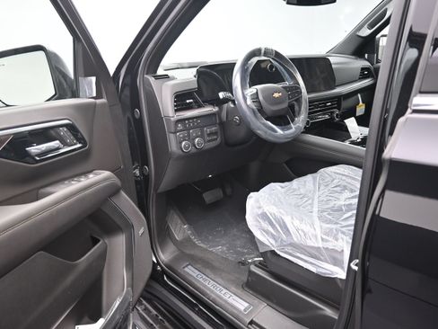 New 2026 Chevrolet Tahoe Premier AWD/4WD image 9