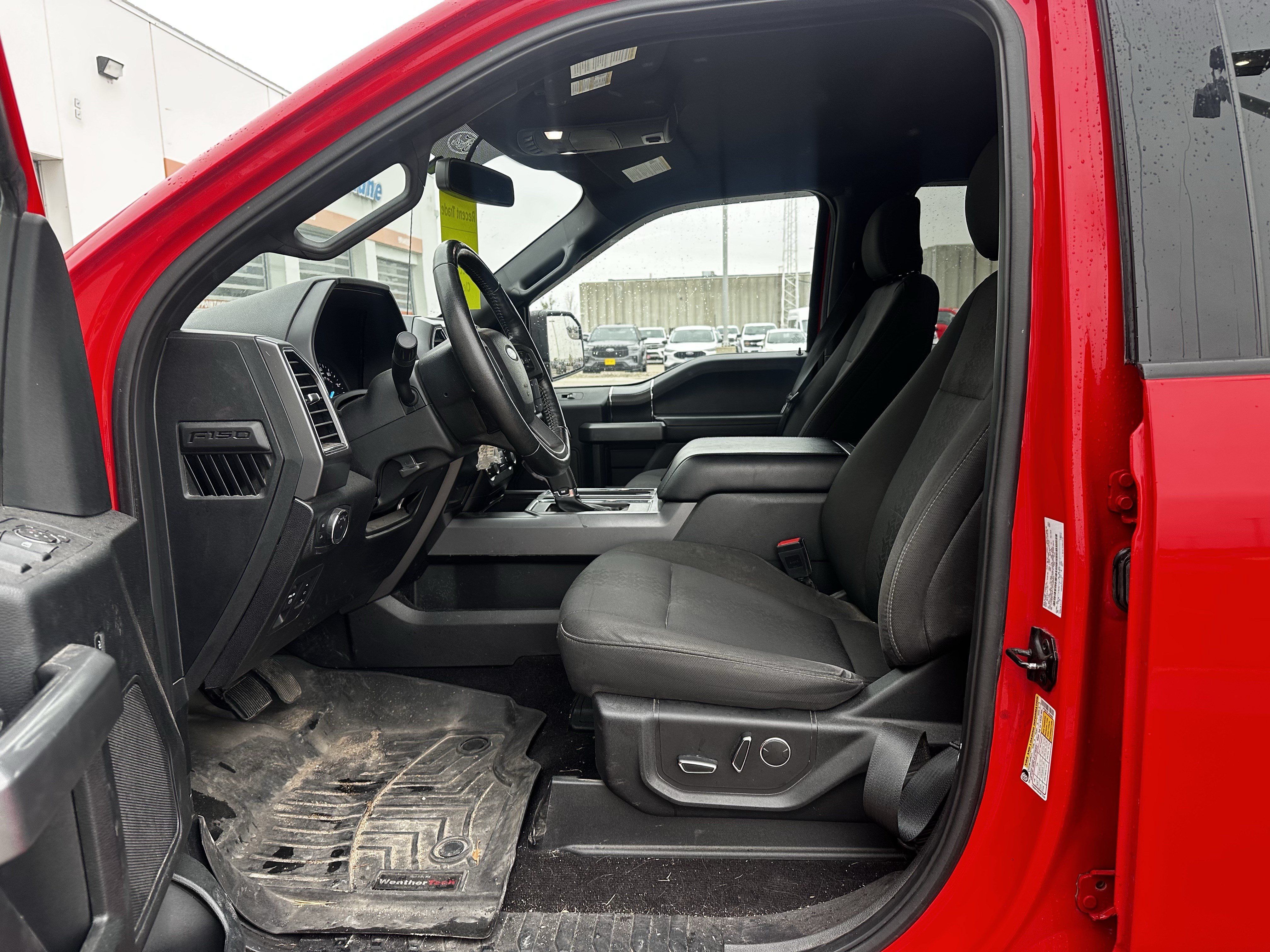 Used 2018 Ford F150 XLT w/ Equipment Group 302A Luxury AWD/4WD image 7