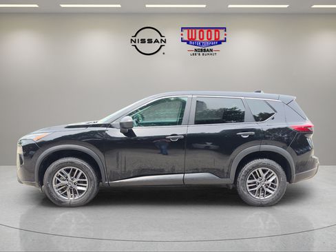 Used 2024 Nissan Rogue S AWD/4WD image 5
