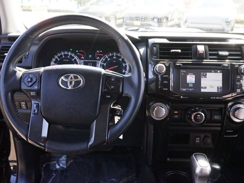 Used 2018 Toyota 4Runner TRD Pro AWD/4WD image 19
