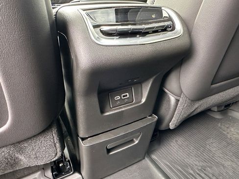 New 2025 Cadillac XT6 Premium Luxury w/ Technology Package image 8