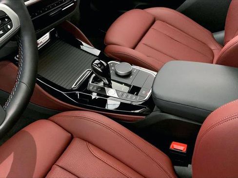 Certified 2024 BMW X4 M40i image 22