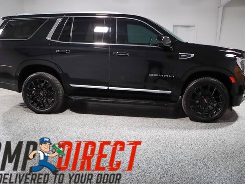 Used 2023 GMC Yukon Denali AWD/4WD image 6