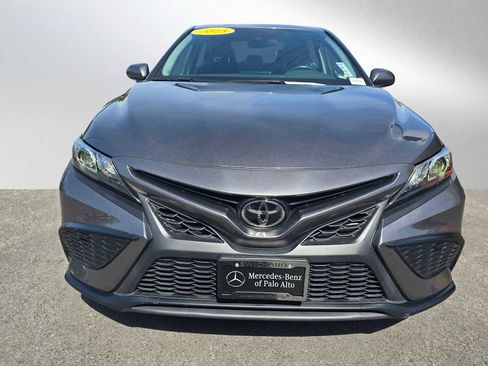 Used 2023 Toyota Camry SE FWD image 8
