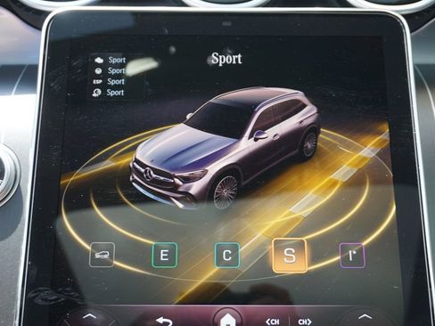Certified 2025 Mercedes-Benz GLC 300 4MATIC image 36
