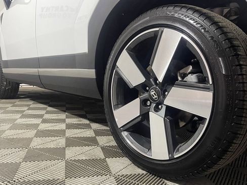 Used 2024 Hyundai Santa Fe Limited image 14