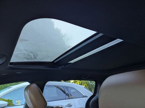 Used 2020 Chrysler Pacifica Limited w/ Advanced Safetytec Group image 10