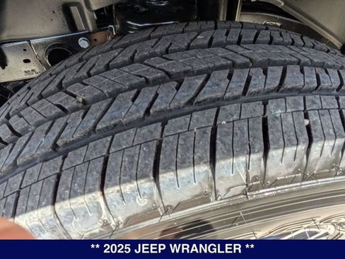 New 2025 Jeep Wrangler Unlimited Sahara w/ Safety Group AWD/4WD image 30