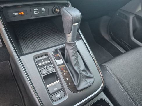Certified 2025 Honda CR-V EX image 15