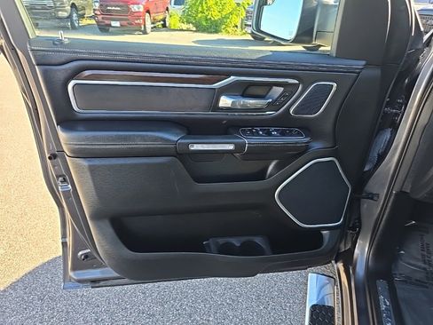 Certified 2022 RAM 1500 Laramie image 18