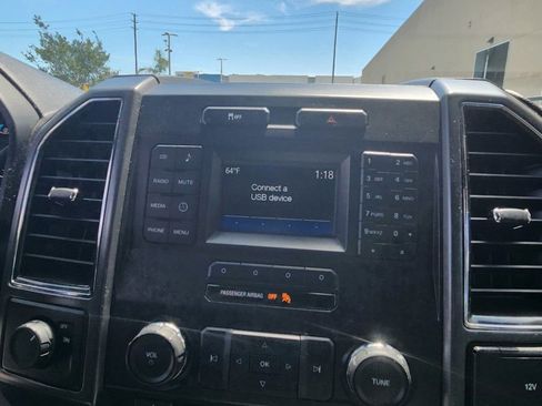 Used 2017 Ford F150 XLT RWD image 14