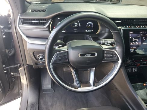 Used 2021 Jeep Grand Cherokee L Laredo AWD/4WD image 15