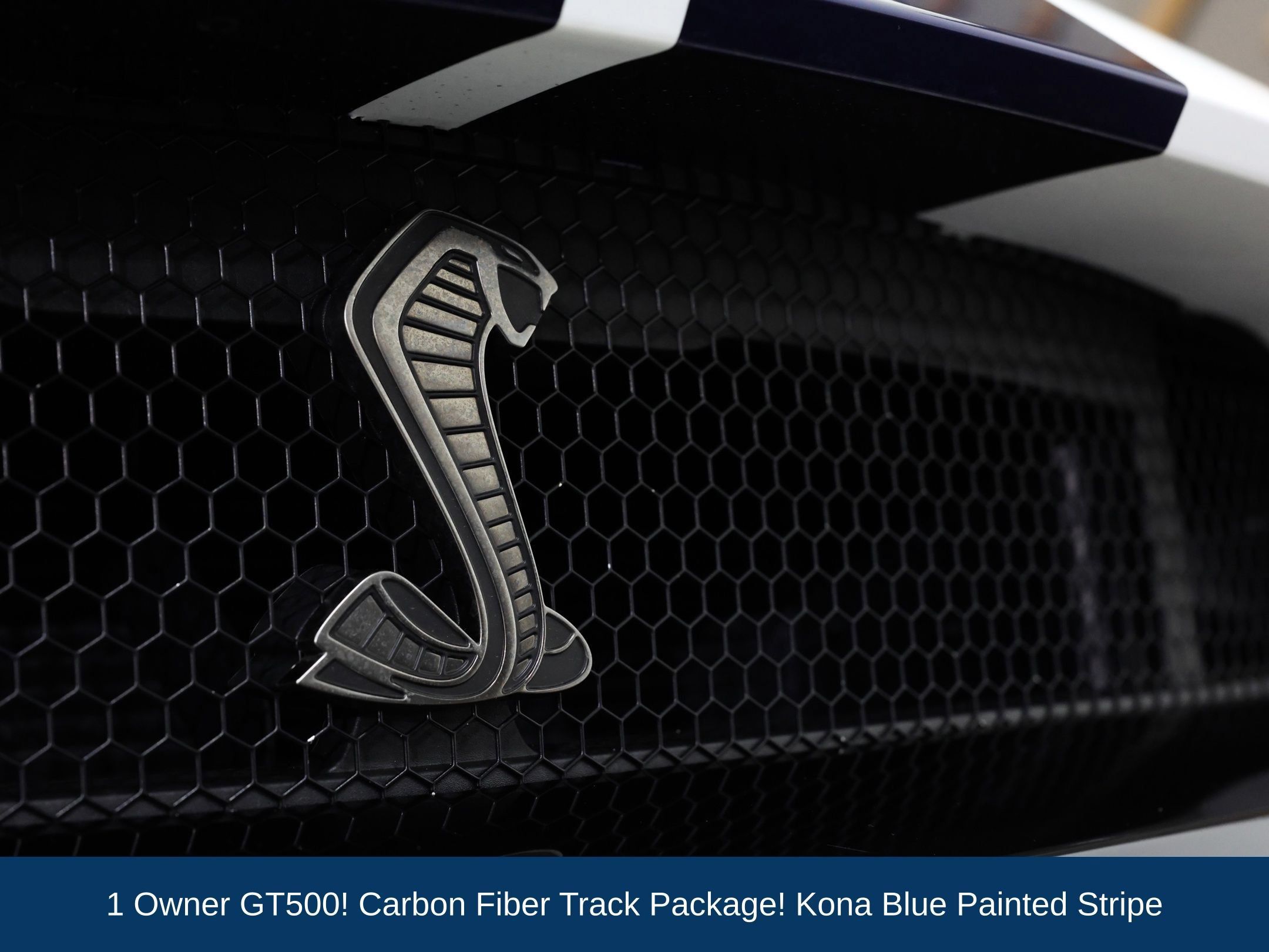 Used 2021 Ford Mustang Shelby GT500 w/ Carbon Fiber Track Pack RWD image 28