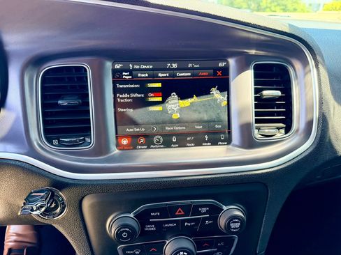 Used 2019 Dodge Charger Scat Pack RWD image 38