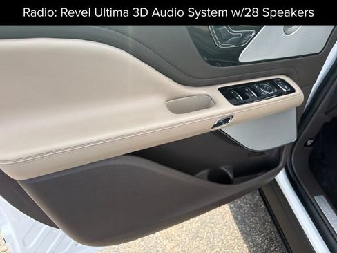 Certified 2024 Lincoln Aviator Reserve w/ Equipment Group 201A AWD/4WD image 13