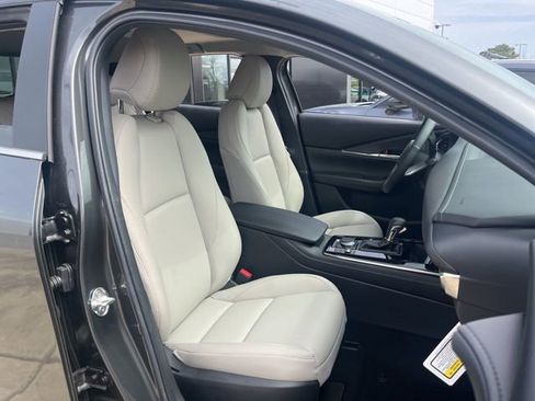 New 2025 MAZDA CX-30 AWD 2.5 S w/ Preferred Package image 18