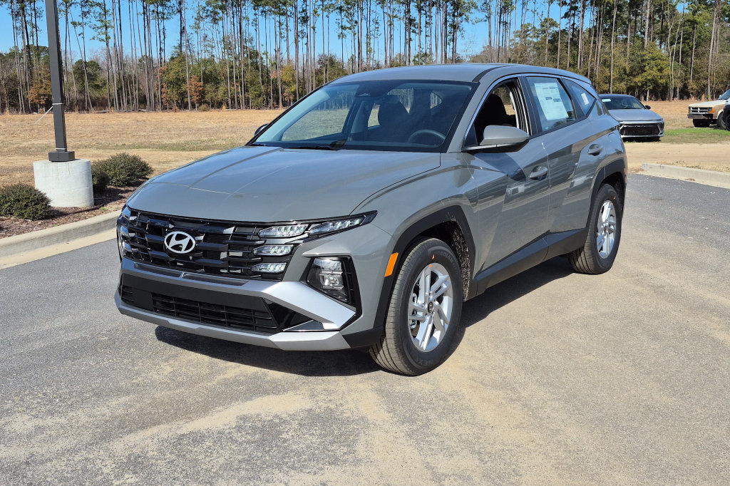 New 2026 Hyundai Tucson SE FWD image 1