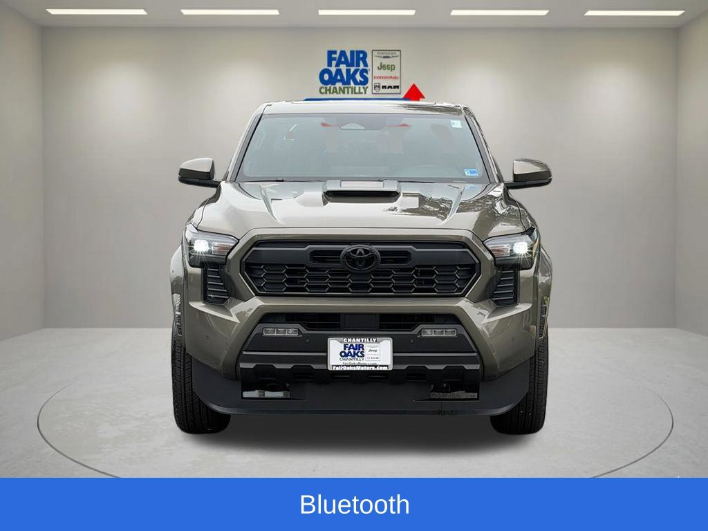 Used 2026 Toyota Tacoma TRD Sport w/ TRD Sport Upgrade Package RWD image 5