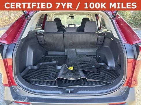Used 2024 Toyota RAV4 LE image 12