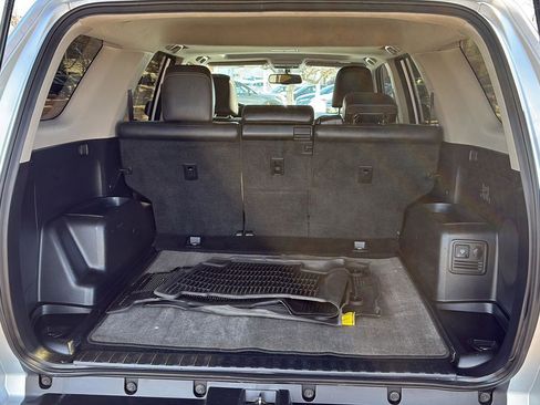 Used 2016 Toyota 4Runner Limited image 7